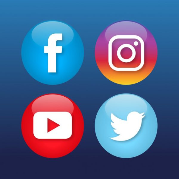 four-social-media-icons_1045-611